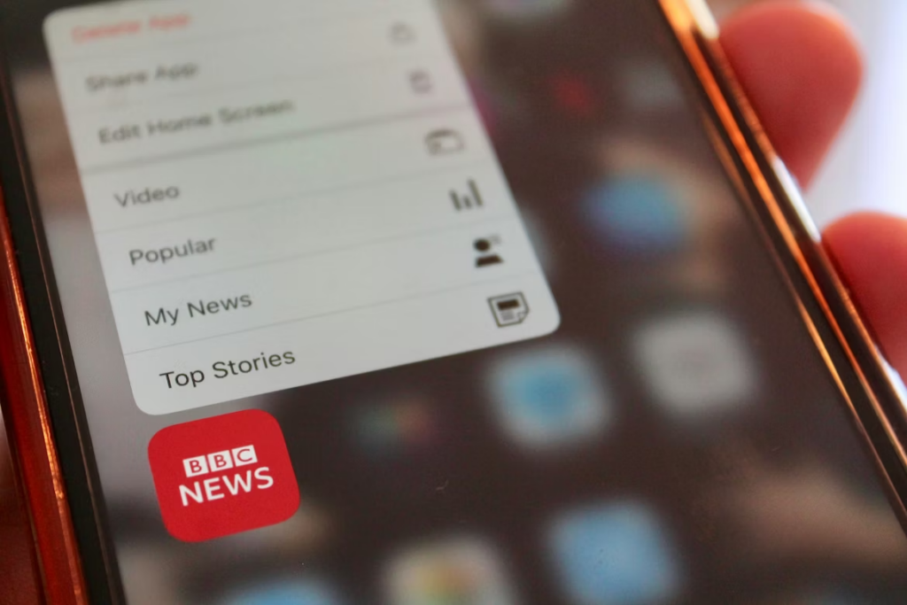 Fastest-rising searches triggered by breaking news alerts on a smartphone news app.